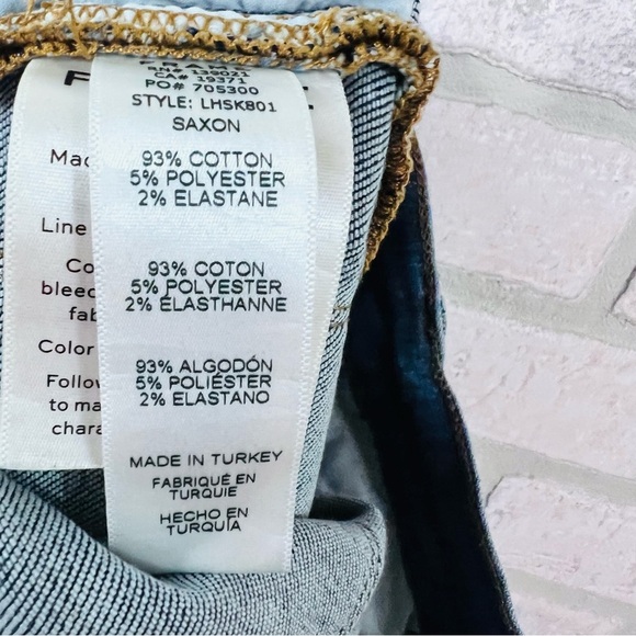 Frame Denim Le High Skinny Distressed Jeans in Saxon Wash Size 27 - Picture 13 of 13